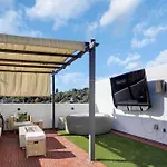 Mesmerizing Villa. Perfect For Group Retreats